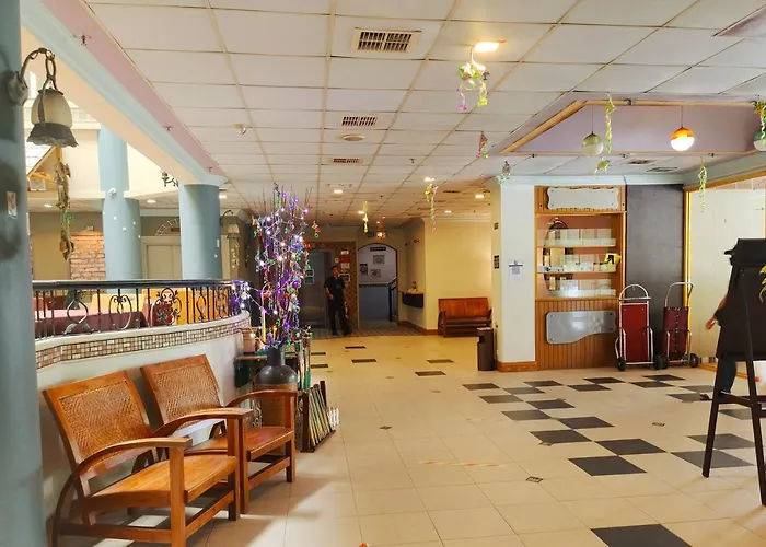 Megah D\'Aru Hotel