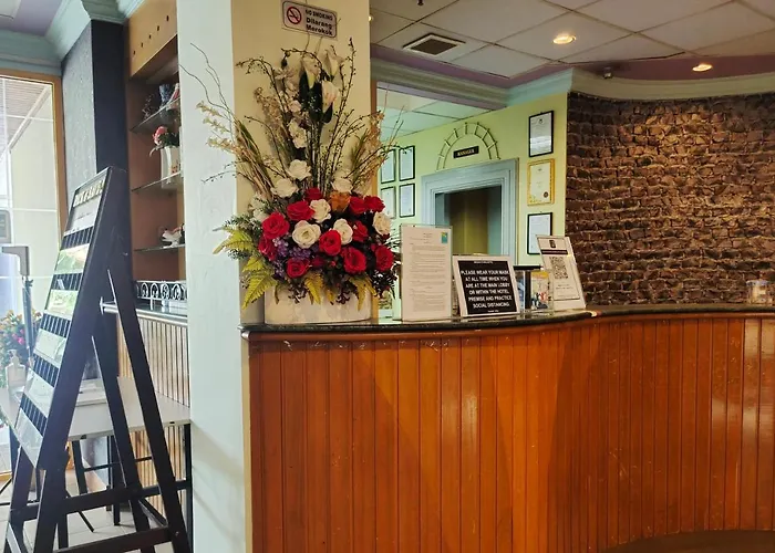 Megah D\'Aru Hotel