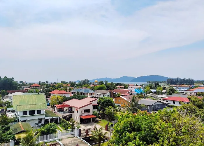 Megah D\'Aru Hotel