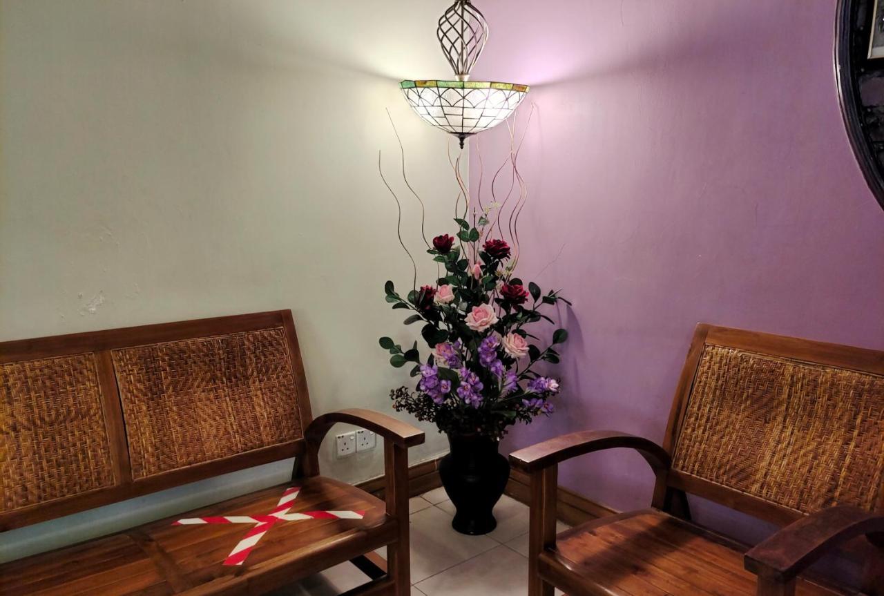 Hotel Megah D'aru